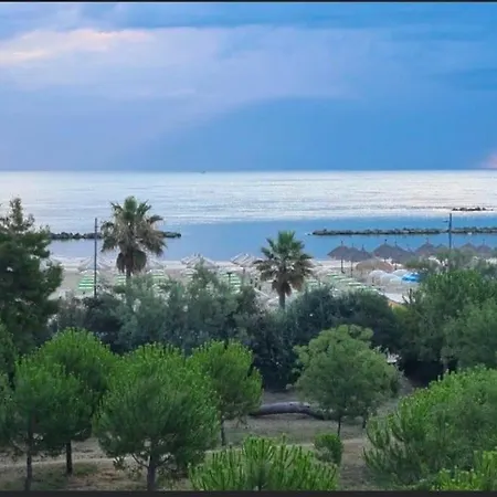 Sul Mare Апартаменты Монтесильвано
